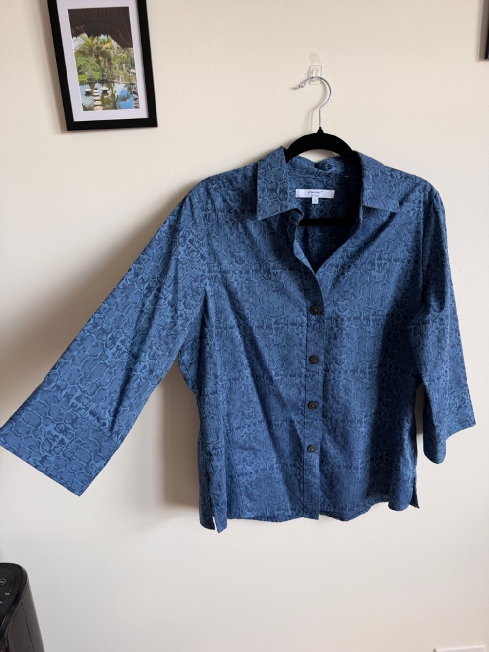 Blue Patterned Button-Up Shirt - Picture 4 of 8